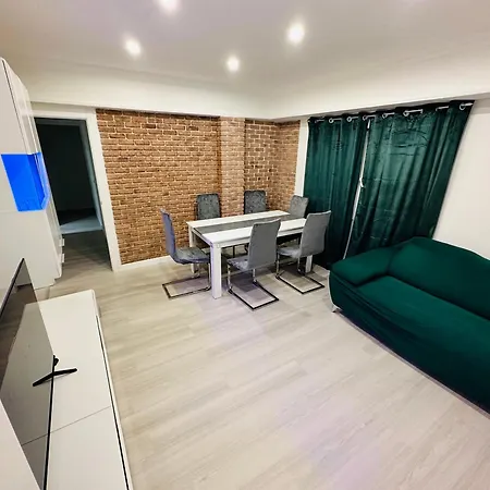 Piso Lorena Playa 1min Walk Puerto de Sagunto