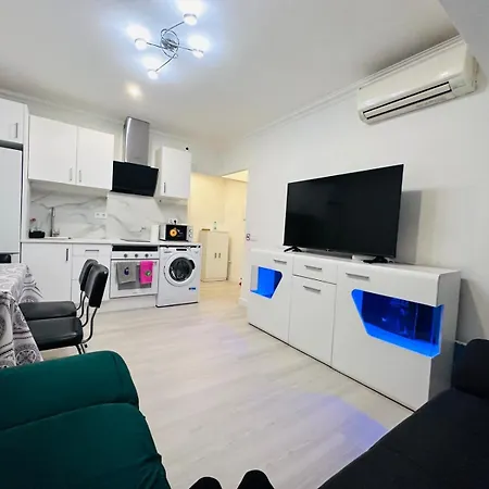 Piso Lorena Playa 1min Walk * Puerto de Sagunto