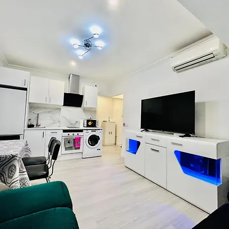Piso Lorena Playa 1min Walk Puerto de Sagunto
