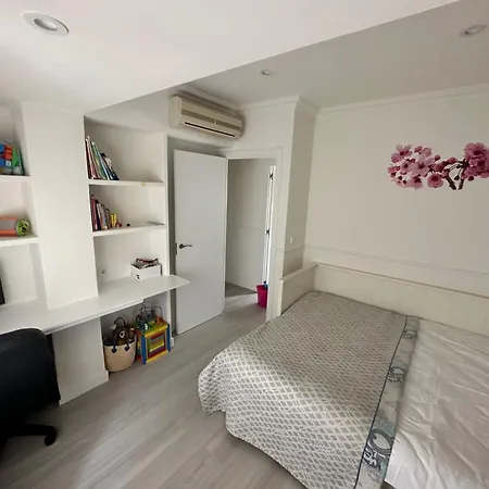Piso Lorena Playa 1min Walk Apartment